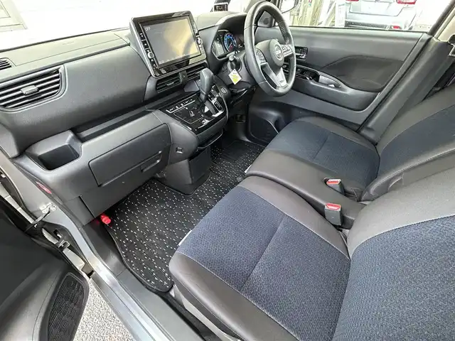 日産 ルークス HWS Gターボ プロパイロットED 福岡県 2022(令4)年 3万km チタニウムグレーメタリック ワンオーナー車/プロパイロット/純正メモリナビ【MM321D-L】/(AM/FM/Bluetooth/Music Stocker/CD/DVD/フルセグTV)/アラウンドビューモニター/バックカメラ/運転支援機能/・エマージェンシーブレーキ/・車線逸脱警報/防止支援/・ふらつき警報/・踏み間違い衝突防止アシスト/・前方衝突予測警報/・最高速度標識/・標識探知機能/・先行車発進お知らせ/・先進事故自動通報システム/オートライト/オートマチックハイビーム/コーナーセンサー/アイドリングストップ/純正15インチアルミホイール/両側パワースライドドア/純正ドアバイザー/電格ウィンカーミラー/フォグランプ/コムテック前後ドライブレコーダー【HDR952GW】/GPSレーダー探知機【ASSURA-　VA-310E】/ビルトインETC/純正フロアマット/プッシュスタート/シートバックテーブル/ロールサンシェード/USB端子×1/スペアキー×1/ISOFIX/保証書/取扱説明書/ナビ取扱説明書