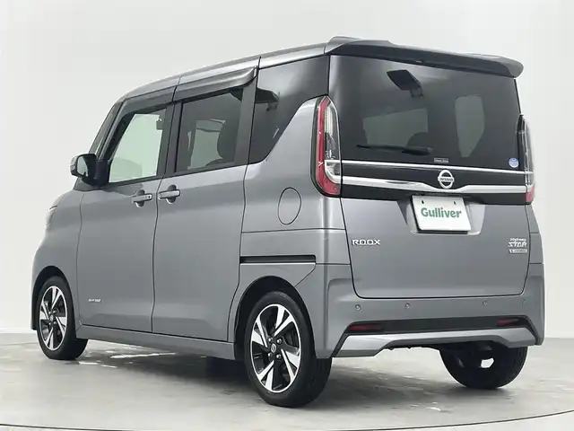 日産 ルークス HWS Gターボ プロパイロットED 熊本県 2022(令4)年 3万km チタニウムグレーメタリック ワンオーナー車/プロパイロット/純正メモリナビ【MM321D-L】/(AM/FM/Bluetooth/Music Stocker/CD/DVD/フルセグTV)/アラウンドビューモニター/バックカメラ/運転支援機能/・エマージェンシーブレーキ/・車線逸脱警報/防止支援/・ふらつき警報/・踏み間違い衝突防止アシスト/・前方衝突予測警報/・最高速度標識/・標識探知機能/・先行車発進お知らせ/・先進事故自動通報システム/オートライト/オートマチックハイビーム/コーナーセンサー/アイドリングストップ/純正15インチアルミホイール/両側パワースライドドア/純正ドアバイザー/電格ウィンカーミラー/フォグランプ/コムテック前後ドライブレコーダー【HDR952GW】/GPSレーダー探知機【ASSURA-　VA-310E】/ビルトインETC/純正フロアマット/プッシュスタート/シートバックテーブル/ロールサンシェード/USB端子×1/スペアキー×1/ISOFIX/保証書/取扱説明書/ナビ取扱説明書