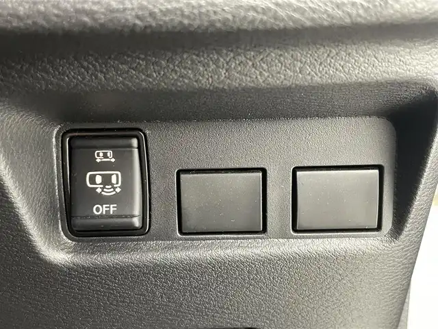 日産 ルークス HWS Gターボ プロパイロットED 熊本県 2022(令4)年 3万km チタニウムグレーメタリック ワンオーナー車/プロパイロット/純正メモリナビ【MM321D-L】/(AM/FM/Bluetooth/Music Stocker/CD/DVD/フルセグTV)/アラウンドビューモニター/バックカメラ/運転支援機能/・エマージェンシーブレーキ/・車線逸脱警報/防止支援/・ふらつき警報/・踏み間違い衝突防止アシスト/・前方衝突予測警報/・最高速度標識/・標識探知機能/・先行車発進お知らせ/・先進事故自動通報システム/オートライト/オートマチックハイビーム/コーナーセンサー/アイドリングストップ/純正15インチアルミホイール/両側パワースライドドア/純正ドアバイザー/電格ウィンカーミラー/フォグランプ/コムテック前後ドライブレコーダー【HDR952GW】/GPSレーダー探知機【ASSURA-　VA-310E】/ビルトインETC/純正フロアマット/プッシュスタート/シートバックテーブル/ロールサンシェード/USB端子×1/スペアキー×1/ISOFIX/保証書/取扱説明書/ナビ取扱説明書