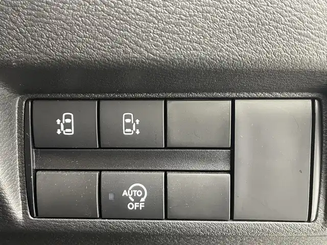 日産 ルークス HWS Gターボ プロパイロットED 熊本県 2022(令4)年 3万km チタニウムグレーメタリック ワンオーナー車/プロパイロット/純正メモリナビ【MM321D-L】/(AM/FM/Bluetooth/Music Stocker/CD/DVD/フルセグTV)/アラウンドビューモニター/バックカメラ/運転支援機能/・エマージェンシーブレーキ/・車線逸脱警報/防止支援/・ふらつき警報/・踏み間違い衝突防止アシスト/・前方衝突予測警報/・最高速度標識/・標識探知機能/・先行車発進お知らせ/・先進事故自動通報システム/オートライト/オートマチックハイビーム/コーナーセンサー/アイドリングストップ/純正15インチアルミホイール/両側パワースライドドア/純正ドアバイザー/電格ウィンカーミラー/フォグランプ/コムテック前後ドライブレコーダー【HDR952GW】/GPSレーダー探知機【ASSURA-　VA-310E】/ビルトインETC/純正フロアマット/プッシュスタート/シートバックテーブル/ロールサンシェード/USB端子×1/スペアキー×1/ISOFIX/保証書/取扱説明書/ナビ取扱説明書