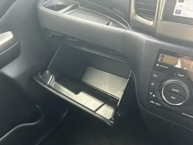 スズキ スペーシア カスタム Z 福島県 2017(平29)年 1.8万km ブレイブカーキP 純正オプションナビ/(Bluetooth/フルセグTV/CD/DVD/USB)/アラウンドビューモニター/アイドリングストップ/両側パワースライドドア/プリクラッシュセーフティー/車線逸脱/横滑り防止システム/ビルトインETC/ドライブレコーダー前後/シートヒーター/プッシュスタート/ドアバイザー/純正フロアマット/純正アルミホイール/ウィンカーミラー/取扱説明書/保証書/スペアキー×１