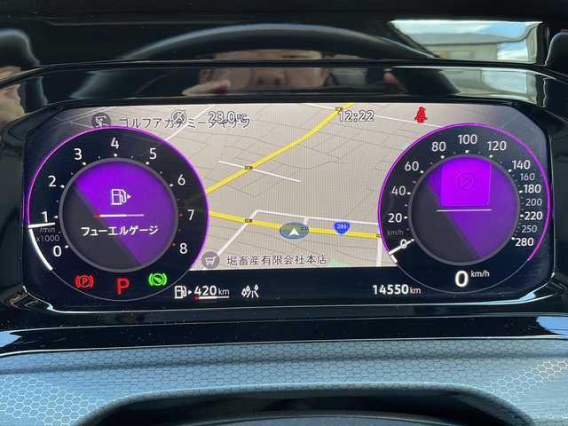 フォルクスワーゲン ＶＷ ゴルフ ＧＴＩ 山形県 2022(令4)年 1.5万km ブルーグリーン ・ワンオーナー/・サンルーフ/・純正ディスプレイオーディオ/フルセグ/Bluetooth//AppleCarPlay/AndroidAuto/・ハーマンカードンサウンドシステム/・置くだけ充電/・バックカメラ/・ビルトインETC2.0/・アダプティブクルーズコントロール/・レーンキープアシスト/・衝突被害軽減ブレーキ/・前後クリアランスソナー/・パーキングアシスト/・ヘッドアップディスプレイ/・ハンドルヒーター/・レザーシート/・D席パワーシート（シートメモリー付き）/・前席シートヒーター、ベンチレーション/・パドルシフト/・純正19インチAW/・純正AW＋スタッドレスタイヤ車載/・スペアキー1本/・保証書/・取扱説明書