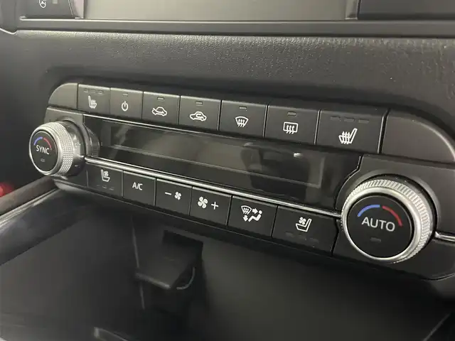 マツダ ＣＸ－５ XD エクスクルーシブモード 埼玉県 2023(令5)年 0.8万km ロジウムホワイトプレミアムメタリック 禁煙　１０型ナビ　ＢＯＳＥ　ワイヤレス充電　３６０°　本革　シートヒーター　ベンチレーション　パワーバックドア　クルーズコントロール　ＢＳＭ　前後ドライブレコーダー　ＥＴＣ　ステアリングヒーター　ＨＵＤ