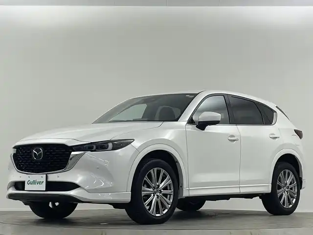 マツダ ＣＸ－５ XD エクスクルーシブモード 埼玉県 2023(令5)年 0.8万km ロジウムホワイトプレミアムメタリック 禁煙　１０型ナビ　ＢＯＳＥ　ワイヤレス充電　３６０°　本革　シートヒーター　ベンチレーション　パワーバックドア　クルーズコントロール　ＢＳＭ　前後ドライブレコーダー　ＥＴＣ　ステアリングヒーター　ＨＵＤ