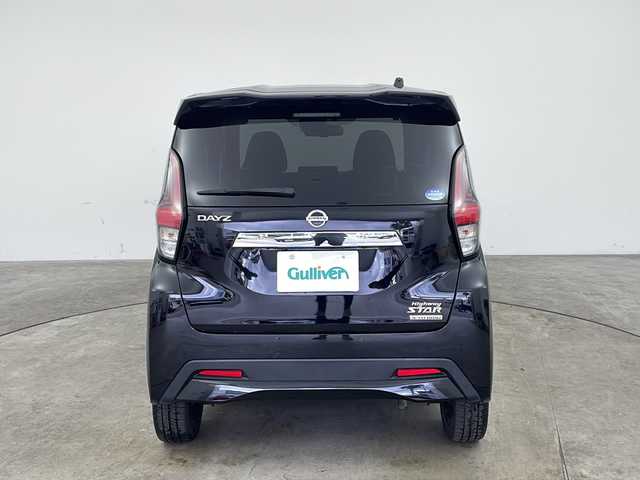 日産 デイズ HWS G ターボ プロパイロットED 兵庫県 2020(令2)年 4.5万km ブラック ・プロパイロット/・インテリジェント エマージェンシーブレーキ/・インテリジェント LI（車線逸脱防止支援システム）/・LDW（車線逸脱警報）/・踏み間違い衝突防止アシスト/・標識認識機能/・先行車発進お知らせ/・エマージェンシーストップシグナル/・フロント&バックソナー/・純正9インチSDナビ＆フルセグ＆BT＆DVD/・アラウンドビューモニター/・前方ドライブレコーダー/・ステアリングリモコン/・ETC/・W＋サイドエアバック/・カーテンエアバック/・LEDヘッドライト/・フォグライト/・オートライト/・純正15インチアルミホイール/・スマートキー/・プッシュスタート/・フロアマット/・本革巻ステアリング/・レザー調インストパネル/・電動パーキングブレーキ/・オートホールド