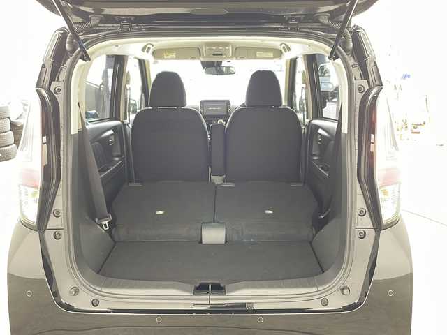 日産 デイズ HWS G ターボ プロパイロットED 兵庫県 2020(令2)年 4.5万km ブラック ・プロパイロット/・インテリジェント エマージェンシーブレーキ/・インテリジェント LI（車線逸脱防止支援システム）/・LDW（車線逸脱警報）/・踏み間違い衝突防止アシスト/・標識認識機能/・先行車発進お知らせ/・エマージェンシーストップシグナル/・フロント&バックソナー/・純正9インチSDナビ＆フルセグ＆BT＆DVD/・アラウンドビューモニター/・前方ドライブレコーダー/・ステアリングリモコン/・ETC/・W＋サイドエアバック/・カーテンエアバック/・LEDヘッドライト/・フォグライト/・オートライト/・純正15インチアルミホイール/・スマートキー/・プッシュスタート/・フロアマット/・本革巻ステアリング/・レザー調インストパネル/・電動パーキングブレーキ/・オートホールド