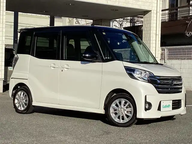 日産 デイズ ルークス ハイウェイスターX 大阪府 2016(平28)年 5.4万km アメジストブラック/シルキーホワイト 純正ナビ・フルセグTV・CD・DVD・/　　Bluetooth・AUX・USB/アラウンドビューモニター/左後パワースライドドア/ステアリングスイッチ/HIDヘッドライト/ETC/フォグランプ/インテリキー2個/後席ロールバイザー/純正ドライブレコーダー/電動格納ウインカーミラー/純正14インチアルミホイール/インテリジェントエマージェンシーブレーキ