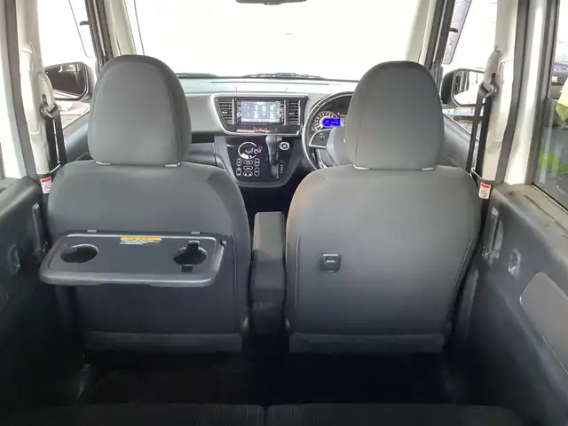 日産 デイズ ルークス ハイウェイスターX 大阪府 2016(平28)年 5.4万km アメジストブラック/シルキーホワイト 純正ナビ・フルセグTV・CD・DVD・/　　Bluetooth・AUX・USB/アラウンドビューモニター/左後パワースライドドア/ステアリングスイッチ/HIDヘッドライト/ETC/フォグランプ/インテリキー2個/後席ロールバイザー/純正ドライブレコーダー/電動格納ウインカーミラー/純正14インチアルミホイール/インテリジェントエマージェンシーブレーキ