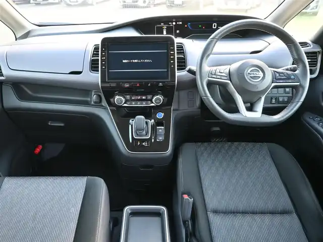 日産 セレナ e－パワー ハイウェイスター V 千葉県 2022(令4)年 3.1万km アズライトブルー エマージェンシーブレーキ/プロパイロット/インテリジェントクルーズコントロール/インテリジェントルームミラー/ハンズフリー両側パワースライドドア/純正SDナビ/地デジTV/【BD/DVD/CD再生機能　Bluetooth接続】/アラウンドビューモニター/フリップダウンモニター/ドライブレコーダー/革巻きステアリング/ステアリングスイッチ/ETC/LEDヘッドライト/フォグライト/ウインカーミラー/コーナーセンサー/純正15インチアルミホイル/サイド/カーテンエアバッグ/インテリジェントキー