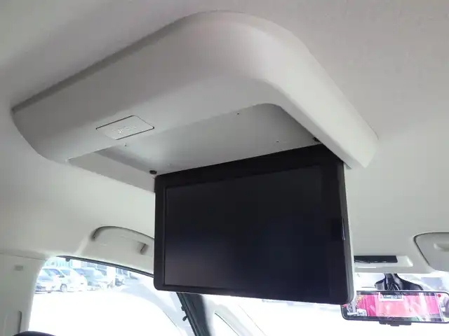 日産 セレナ e－パワー ハイウェイスター V 千葉県 2022(令4)年 3.1万km アズライトブルー エマージェンシーブレーキ/プロパイロット/インテリジェントクルーズコントロール/インテリジェントルームミラー/ハンズフリー両側パワースライドドア/純正SDナビ/地デジTV/【BD/DVD/CD再生機能　Bluetooth接続】/アラウンドビューモニター/フリップダウンモニター/ドライブレコーダー/革巻きステアリング/ステアリングスイッチ/ETC/LEDヘッドライト/フォグライト/ウインカーミラー/コーナーセンサー/純正15インチアルミホイル/サイド/カーテンエアバッグ/インテリジェントキー