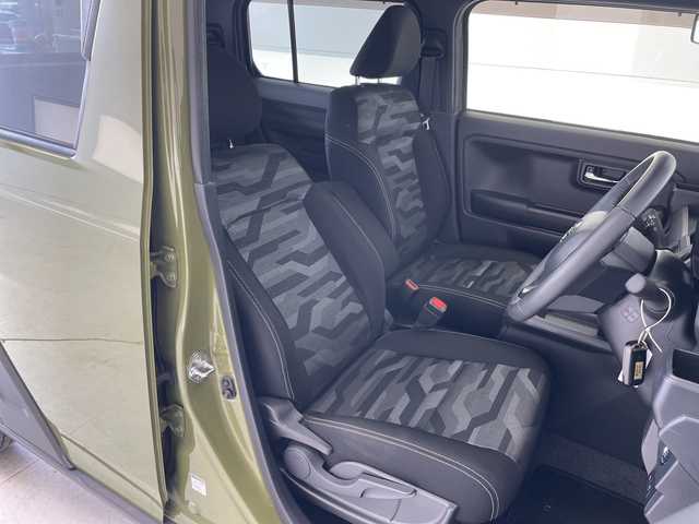 ダイハツ タフト G ターボ クロムベンチャー 愛知県 2022(令4)年 3.6万km フォレストカーキメタリック SDナビ/ガラスルーフ/レーダークルーズコントロール/シートヒーター/バックカメラ/コーナーセンサー/純正アルミホイール/ルーフレール/LEDヘッドライト/オートマチックハイビーム/ドライブレコーダー/ETC/衝突軽減システム/フルセグ/CD DVD/Bluetooth/ステアリングスイッチ/スマートキー/プッシュスタート