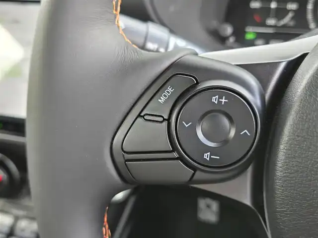 トヨタ ＧＲ８６ RZ 東京都 2023(令5)年 0.4万km フレイムオレンジ 社外9インチナビ/フルセグ/バックカメラ/ETC/ドライブレコーダー/シートヒーター/クルーズコントロール/LEDヘッドライト/オートライト/純正18インチAW/スマートキー/ステアリングスイッチ