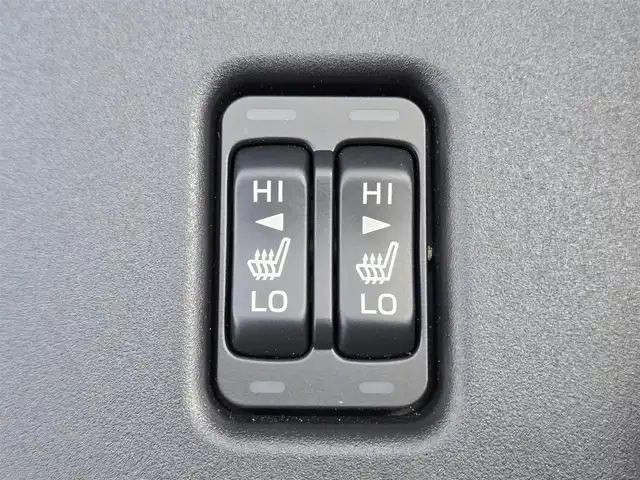 トヨタ ＧＲ８６ RZ 東京都 2023(令5)年 0.4万km フレイムオレンジ 社外9インチナビ/フルセグ/バックカメラ/ETC/ドライブレコーダー/シートヒーター/クルーズコントロール/LEDヘッドライト/オートライト/純正18インチAW/スマートキー/ステアリングスイッチ