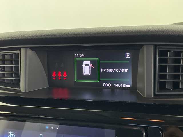 トヨタ ルーミー カスタムG－T 鹿児島県 2021(令3)年 1.4万km パールホワイトⅢ 社外ナビ/（CD・DVD/BT/フルセグ）/両側パワスラ/コーナーセンサー/ACC/オートブレーキホールド/バックカメラ/電動パーキング/コーナーセンサー/リアサンシェード/オートライト/スマートキー/プッシュスタート