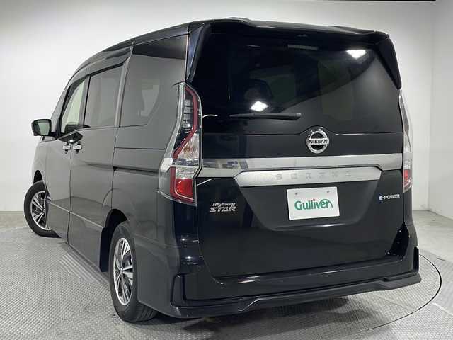 日産 セレナ e－パワー ハイウェイスター V 広島県 2020(令2)年 4.3万km ダイヤモンドブラック 成約済み