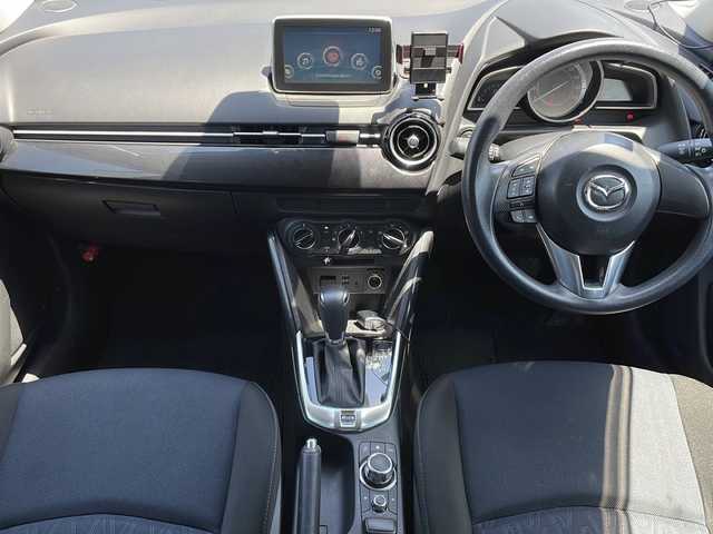 マツダ デミオ 13S 山口県 2015(平27)年 7.6万km ディープクリスタルブルーマイカ 純正HDDナビ/Bluetooth接続/アイドリングストップ/スペアキー有/LEDライト/パワーウィンドウ/パワーステアリング/W+ダブルエアバッグ/衝突被害軽減システム/盗難防止装置/横滑り防止装置/ABS/エアシート/シートヒーター