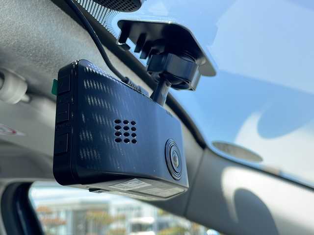 マツダ デミオ 13S 山口県 2015(平27)年 7.6万km ディープクリスタルブルーマイカ 純正HDDナビ/Bluetooth接続/アイドリングストップ/スペアキー有/LEDライト/パワーウィンドウ/パワーステアリング/W+ダブルエアバッグ/衝突被害軽減システム/盗難防止装置/横滑り防止装置/ABS/エアシート/シートヒーター