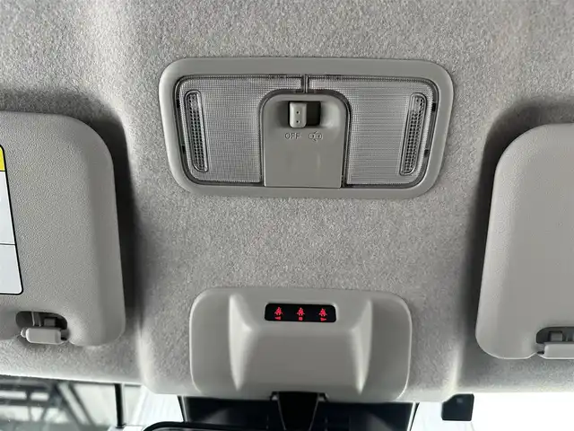 トヨタ パッソ モーダ 愛知県 2019(平31)年 6.1万km プラムブラウンパールクリスタルシャイン 純正ナビ　/（ＴＶ／ＣＤ）　/バックモニター　/衝突軽減システム　/コーナーセンサー　/アイドリングストップ　/横滑り防止　/オートライト　/ドライブレコーダー　/ETC　/純正AW　/スマートキー