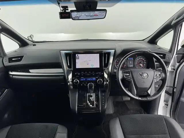 トヨタ アルファード S タイプゴールド 愛知県 2020(令2)年 4万km ホワイトパールクリスタルシャイン 純正ナビ/ブラインドスポットモニター/バックカメラ/両側パワースライドドア/ハーフレザー/クルコン/ETC2.0/DVD再生可能/ドライブレコーダー/オートライト/オートマチックハイビーム/純正フロアマット/オートホールド/ドアバイザー/電動格納ミラー/