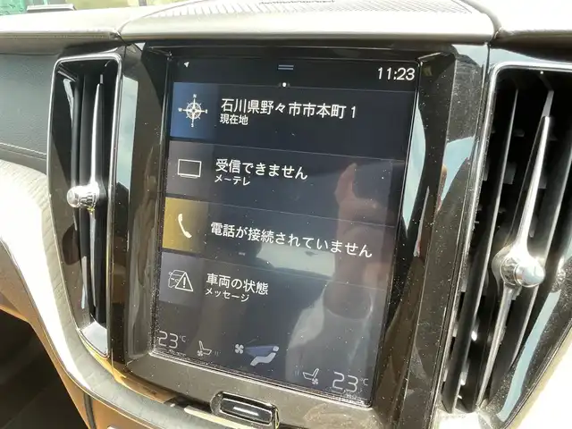 ボルボ ＸＣ６０ D4 AWD インスクリプション 石川県 2018(平30)年 7.2万km 黒 茶革シート/シートベンチレーション/Ｈａｒｍａｎ／Ｋａｒｄｏｎ/衝突軽減Ｂ/ＡＣＣ/ＢＩＬＳ/純正ナビ/ＡｐｐｌｅＣａｒＰｌａｙ/フルセグＴＶ/３６０カメラ/クリアランスソナー/電動リアゲート