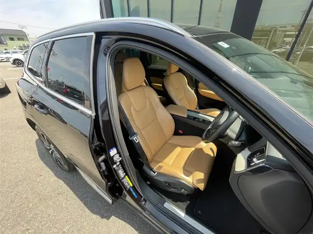 ボルボ ＸＣ６０ D4 AWD インスクリプション 石川県 2018(平30)年 7.2万km 黒 茶革シート/シートベンチレーション/Ｈａｒｍａｎ／Ｋａｒｄｏｎ/衝突軽減Ｂ/ＡＣＣ/ＢＩＬＳ/純正ナビ/ＡｐｐｌｅＣａｒＰｌａｙ/フルセグＴＶ/３６０カメラ/クリアランスソナー/電動リアゲート