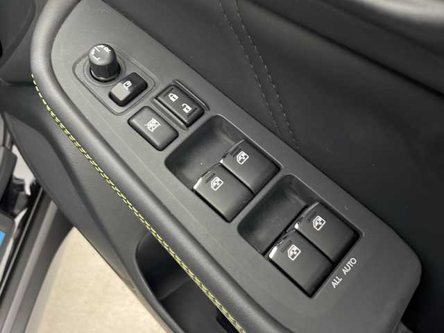 スバル アウトバック X－ブレイク 秋田県 2019(令1)年 7.7万km クリスタルブラックシリカ ４WD/ワンオーナー　/純正ナビ【AM/FM/BT/CD/DVD】　/プッシュスタート /パドルシフト/スマートキー　/スペアキー有り/ＥＴＣ　/前席シートヒーター　/ハーフレザーシート　/パワーバックドア　/前席パワーシート/ＬＥＤヘッドライト　/プッシュスタート　/コーナーセンサー　/横滑り防止装置　/レーンキープアシスト/衝突被害軽減システム/クリアランスソナー /アイドリングストップ/オートライト/オートエアコン /ステアリングヒーター/革巻きステアリング/シートメモリー/クルーズコントロール/自動パーキングブレーキ/バックカメラ/ダウンヒルアシストコントロール/USBポート/ステアリングリモコン/ヒルディセントコントロール/純正フロアマット/電格ミラー/フォグライト /ウィンカーミラー /ルーフレール/純正AW/オートビークルホールド