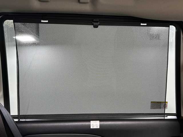 日産 セレナ ハイウェイスター 佐賀県 2016(平28)年 3.6万km ブリリアントホワイトパール 純正ナビ/ラジオ/ＣＤ/ＤＶＤ/ＳＤ/フルセグＴＶ/ＢＴ/ＵＳＢ/iPod/AUX/Bカメラ/ETC/クルコン/前方ドラレコ/アイドリングストップ/両側パワスラ/オートライト/ヘッドライトレベライザー/純正フロアマット/純正アルミホイール/電格ミラー/ウインカーミラー/横滑り防止装置/レーンキープアシスト/衝突被害軽減システム