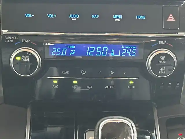 トヨタ ヴェルファイア Z 神奈川県 2018(平30)年 5万km ホワイトパールクリスタルシャイン 純正10インチSDナビ【NSZT-Z68T】/-フルセグTV/CD/DVD/Bluetooth/CD/DVD/フリップダウンモニター/バックカメラ　/モデリスタエアロ　/両側パワースライドドア　/トヨタセーフティセンス　/プリクラッシュセーフティシステム　/レーントレーシングアシスト　/レーダークルーズコントロール　/オートマチックハイビーム　/ロードサインアシスト　/BSM　/デジタルインナーミラー　/電動パーキングブレーキ　/ブレーキホールド　/革ステアリング　/MTモード　ビルトインETC