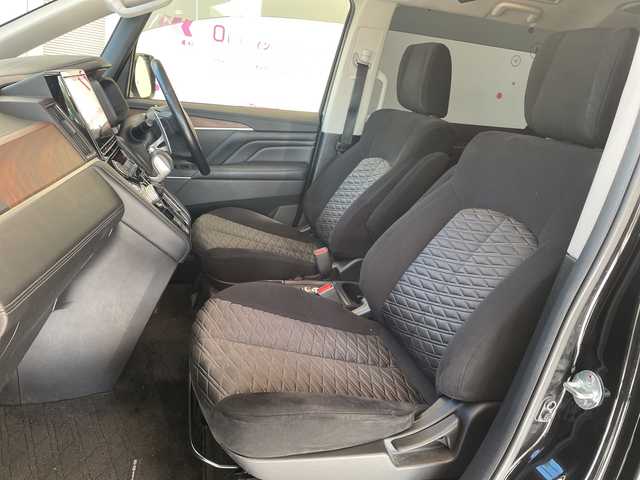 三菱 デリカＤ：５ G パワーパッケージ 埼玉県 2019(平31)年 5万km ダイヤモンドブラックマイカ 三菱e-Assist /フリップダウンモニター /純正メモリナビ/　　CD/DVD/BT/フルセグ /全方位カメラ /両側電動ドア /パワーバックドア /オートクルーズコントロール /LEDオートライト /シートヒーター /ブラインドスポットモニター /パドルシフト/電子パーキング/ETC