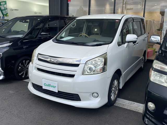 トヨタ ノア S Gエディション 愛知県 2008(平20)年 10.2万km ホワイトパールクリスタルシャイン 純正ナビ/純正フリップダウンモニター/バックカメラ/ETC