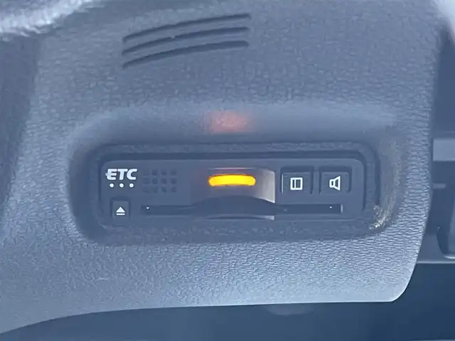 ホンダ シビック ハッチバック 千葉県 2018(平30)年 5.2万km フレームレッド 純正SDナビ【VXM-184VFi】/・CD/DVD/Bluetooth/フルセグTV/バックカメラ/クルーズコントロール/前席シートヒーター/スマートキー/パドルシフト/純正18インチアルミホイール/純正LEDヘッドライト/フォグランプ/社外ドライブレコーダー【DRV-34D】/ビルトインETC/本革巻きステアリング/オートライト/サイド＆カーテンエアバッグ/新車時保証書＆取扱説明書