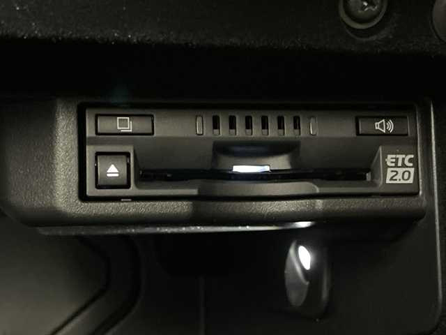 レクサス ＩＳ 300h Fスポーツ 福岡県 2023(令5)年 2.5万km ホワイトノーヴァガラスフレーク ワンオーナー/サンルーフ/ＯＰオレンジキャリパー/ビルトインＥＴＣ２．０/社外前後ドラレコ/ＴｏｙｏｔａＳａｆｔｙＳｅｎｓｅ/全方位カメラ/シートヒーター(D＋N)/シートベンチレーション(D＋N)/パワーシート(D＋N)/シートメモリ/純正１９インチＡＷ/保証書/取扱説明書/スペアキー×1/カードキー×1