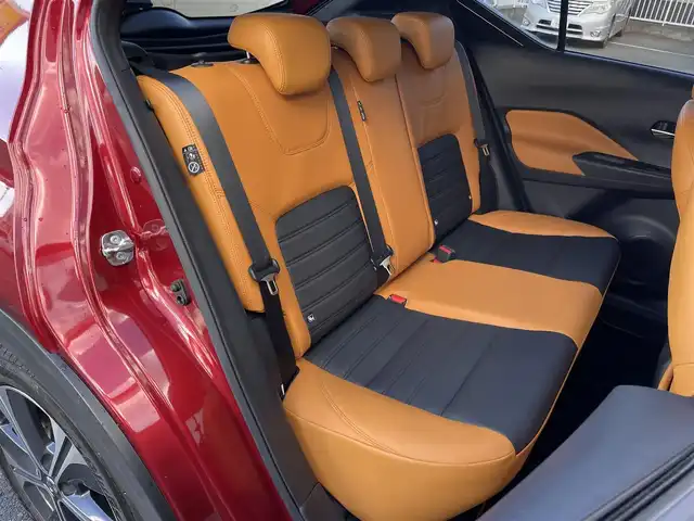 日産 キックス X ツートーンインテリアED 群馬県 2021(令3)年 5.1万km ラディアントレッド/ピュアブラック 2トーン 純正９インチＳＤナビ　/全周囲カメラ　/純正フルエアロ　/プロパイロット　/前後ドラレコ　/前席シートヒーター　/茶革シート　/ステアリングヒーター　/３眼ＬＥＤヘッドライト　/切削光輝純正１７インチアルミホイール/Bluetooth/フォグランプ/本革ステアリング/デジタルミラー/電動格納ミラー/フルセグ/パワーステアリング/アダプティブクルーズコントロール/純正ビルトインETC/純正フロアマット