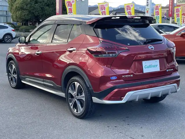 日産 キックス X ツートーンインテリアED 群馬県 2021(令3)年 5.1万km ラディアントレッド/ピュアブラック 2トーン 純正９インチＳＤナビ　/全周囲カメラ　/純正フルエアロ　/プロパイロット　/前後ドラレコ　/前席シートヒーター　/茶革シート　/ステアリングヒーター　/３眼ＬＥＤヘッドライト　/切削光輝純正１７インチアルミホイール/Bluetooth/フォグランプ/本革ステアリング/デジタルミラー/電動格納ミラー/フルセグ/パワーステアリング/アダプティブクルーズコントロール/純正ビルトインETC/純正フロアマット