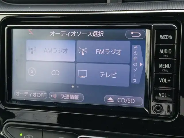 トヨタ アクア G 福井県 2017(平29)年 3.6万km ライムホワイトパールクリスタルシャイン 純正SDナビ/AM/FM/ワンセグ/BT/AUX/バックカメラ/トヨタセーフティセンス/クルーズコントロール/アイドリングストップ/レーンキープアシスト/横滑り防止装置/盗難防止装置/前後ドライブレコーダー/ビルトインETC/ダブルエアバッグ/LEDヘッドライト/Fフォグ/電格ウィンカーミラー/スマートキー