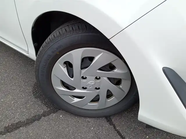 トヨタ アクア G 福井県 2017(平29)年 3.6万km ライムホワイトパールクリスタルシャイン 純正SDナビ/AM/FM/ワンセグ/BT/AUX/バックカメラ/トヨタセーフティセンス/クルーズコントロール/アイドリングストップ/レーンキープアシスト/横滑り防止装置/盗難防止装置/前後ドライブレコーダー/ビルトインETC/ダブルエアバッグ/LEDヘッドライト/Fフォグ/電格ウィンカーミラー/スマートキー