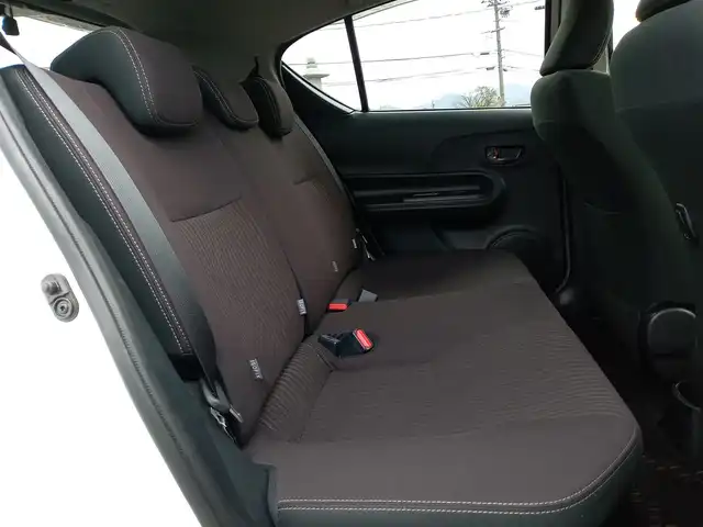 トヨタ アクア G 福井県 2017(平29)年 3.6万km ライムホワイトパールクリスタルシャイン 純正SDナビ/AM/FM/ワンセグ/BT/AUX/バックカメラ/トヨタセーフティセンス/クルーズコントロール/アイドリングストップ/レーンキープアシスト/横滑り防止装置/盗難防止装置/前後ドライブレコーダー/ビルトインETC/ダブルエアバッグ/LEDヘッドライト/Fフォグ/電格ウィンカーミラー/スマートキー