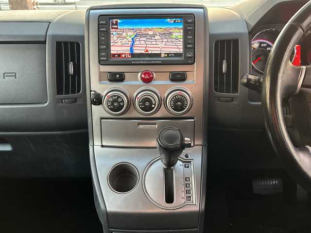 三菱 デリカＤ：５ C2 G－Navi package 福岡県 2008(平20)年 6.8万km 黒 純正ナビ/FM/AM/ハンズフリー/Pスライドドア（N後部）/パドルシフト/クルーズコントロール/フォグランプ/電動格納ミラー/ETC(ビルド）/フリップダウンモニター