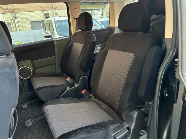 三菱 デリカＤ：５ C2 G－Navi package 福岡県 2008(平20)年 6.8万km 黒 純正ナビ/FM/AM/ハンズフリー/Pスライドドア（N後部）/パドルシフト/クルーズコントロール/フォグランプ/電動格納ミラー/ETC(ビルド）/フリップダウンモニター