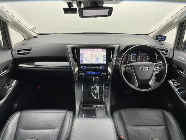 トヨタ ヴェルファイア Z Gエディション 岡山県 2019(平31)年 5.5万km ホワイトパールクリスタルシャイン アルパイン11インチナビ/【Bluetooth/フルセグTV/CD/DVD】/型番:EX112/サンルーフ/12.8インチフリップダウンモニター/型番:PXH12X-R-AV/１００Ｖ電源/両側パワースライドドア/レーダークルーズコントロール/ETC2.0/三眼LEDヘッドライト/衝突軽減ブレーキ/デジタルインナーミラー/ブラインドスポットモニター/前席シートヒーター/前席エアシート/ステアリングヒーター/前席パワーシート/シートメモリー/オートブレーキホールド/社外ドライブレコーダー/型番:DVR-C02W/社外レーダー/型番:ZERO705V