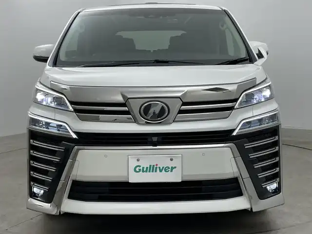 トヨタ ヴェルファイア Z Gエディション 岡山県 2019(平31)年 5.5万km ホワイトパールクリスタルシャイン アルパイン11インチナビ/【Bluetooth/フルセグTV/CD/DVD】/型番:EX112/サンルーフ/12.8インチフリップダウンモニター/型番:PXH12X-R-AV/１００Ｖ電源/両側パワースライドドア/レーダークルーズコントロール/ETC2.0/三眼LEDヘッドライト/衝突軽減ブレーキ/デジタルインナーミラー/ブラインドスポットモニター/前席シートヒーター/前席エアシート/ステアリングヒーター/前席パワーシート/シートメモリー/オートブレーキホールド/社外ドライブレコーダー/型番:DVR-C02W/社外レーダー/型番:ZERO705V