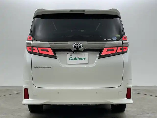 トヨタ ヴェルファイア Z Gエディション 岡山県 2019(平31)年 5.5万km ホワイトパールクリスタルシャイン アルパイン11インチナビ/【Bluetooth/フルセグTV/CD/DVD】/型番:EX112/サンルーフ/12.8インチフリップダウンモニター/型番:PXH12X-R-AV/１００Ｖ電源/両側パワースライドドア/レーダークルーズコントロール/ETC2.0/三眼LEDヘッドライト/衝突軽減ブレーキ/デジタルインナーミラー/ブラインドスポットモニター/前席シートヒーター/前席エアシート/ステアリングヒーター/前席パワーシート/シートメモリー/オートブレーキホールド/社外ドライブレコーダー/型番:DVR-C02W/社外レーダー/型番:ZERO705V
