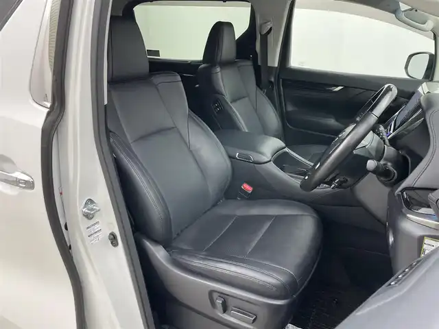 トヨタ ヴェルファイア Z Gエディション 岡山県 2019(平31)年 5.5万km ホワイトパールクリスタルシャイン アルパイン11インチナビ/【Bluetooth/フルセグTV/CD/DVD】/型番:EX112/サンルーフ/12.8インチフリップダウンモニター/型番:PXH12X-R-AV/１００Ｖ電源/両側パワースライドドア/レーダークルーズコントロール/ETC2.0/三眼LEDヘッドライト/衝突軽減ブレーキ/デジタルインナーミラー/ブラインドスポットモニター/前席シートヒーター/前席エアシート/ステアリングヒーター/前席パワーシート/シートメモリー/オートブレーキホールド/社外ドライブレコーダー/型番:DVR-C02W/社外レーダー/型番:ZERO705V