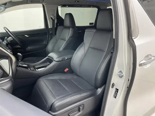 トヨタ ヴェルファイア Z Gエディション 岡山県 2019(平31)年 5.5万km ホワイトパールクリスタルシャイン アルパイン11インチナビ/【Bluetooth/フルセグTV/CD/DVD】/型番:EX112/サンルーフ/12.8インチフリップダウンモニター/型番:PXH12X-R-AV/１００Ｖ電源/両側パワースライドドア/レーダークルーズコントロール/ETC2.0/三眼LEDヘッドライト/衝突軽減ブレーキ/デジタルインナーミラー/ブラインドスポットモニター/前席シートヒーター/前席エアシート/ステアリングヒーター/前席パワーシート/シートメモリー/オートブレーキホールド/社外ドライブレコーダー/型番:DVR-C02W/社外レーダー/型番:ZERO705V