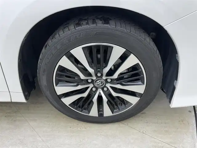 トヨタ ヴェルファイア Z Gエディション 岡山県 2019(平31)年 5.5万km ホワイトパールクリスタルシャイン アルパイン11インチナビ/【Bluetooth/フルセグTV/CD/DVD】/型番:EX112/サンルーフ/12.8インチフリップダウンモニター/型番:PXH12X-R-AV/１００Ｖ電源/両側パワースライドドア/レーダークルーズコントロール/ETC2.0/三眼LEDヘッドライト/衝突軽減ブレーキ/デジタルインナーミラー/ブラインドスポットモニター/前席シートヒーター/前席エアシート/ステアリングヒーター/前席パワーシート/シートメモリー/オートブレーキホールド/社外ドライブレコーダー/型番:DVR-C02W/社外レーダー/型番:ZERO705V