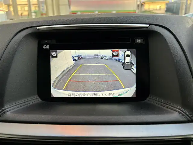 マツダ ＣＸ－５ 25S Lパッケージ 大阪府 2015(平27)年 5.3万km クリスタルホワイトパールマイカ ワンオーナー/革シート/前席パワーシート/前席シートヒーター/SDナビ フルセグTV CD DVD BT/バックカメラ/衝突被害軽減ブレーキ/レーダークルーズコントロール/レーンアシスト/ブラインドスポットモニタ/オートマチックハイビーム/LEDオートヘッドライト/フォグライト/スマートキー2個/バックソナー/ドラレコ/ETC/19インチアルミホイール/横滑り防止/ステアリングリモコン/W サイド カーテン エアバッグ/保証書 取説/禁煙車