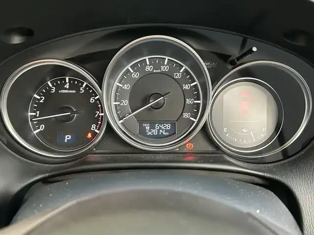 マツダ ＣＸ－５ 25S Lパッケージ 大阪府 2015(平27)年 5.3万km クリスタルホワイトパールマイカ ワンオーナー/革シート/前席パワーシート/前席シートヒーター/SDナビ フルセグTV CD DVD BT/バックカメラ/衝突被害軽減ブレーキ/レーダークルーズコントロール/レーンアシスト/ブラインドスポットモニタ/オートマチックハイビーム/LEDオートヘッドライト/フォグライト/スマートキー2個/バックソナー/ドラレコ/ETC/19インチアルミホイール/横滑り防止/ステアリングリモコン/W サイド カーテン エアバッグ/保証書 取説/禁煙車