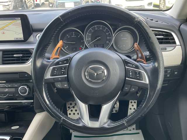 マツダ アテンザ セダン XD Lパッケージ 岡山県 2015(平27)年 18.2万km ジェットブラックマイカ 純正ナビ/フルセグTV、CD、DVD、Bluetooth/AM、FM/バックカメラ/BOSEサウンド/白革シート/前席シートヒーター/前席パワーシート/サンルーフ/ローダウン/パドルシフト/リアサンシェード/BSM/レーダークルーズコントロール/電動パーキングブレーキ/ETC