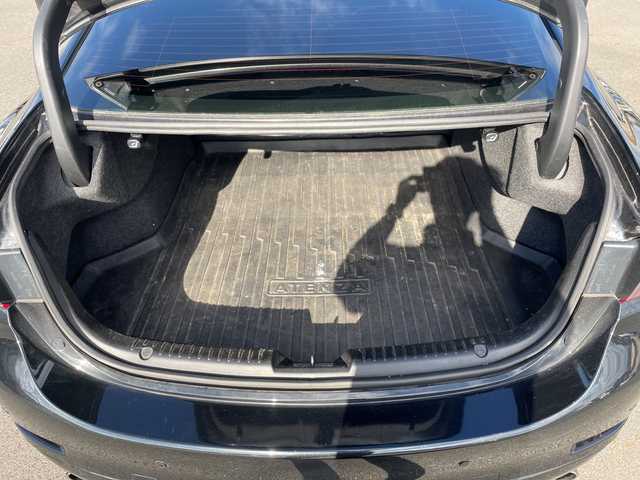 マツダ アテンザ セダン XD Lパッケージ 岡山県 2015(平27)年 18.2万km ジェットブラックマイカ 純正ナビ/フルセグTV、CD、DVD、Bluetooth/AM、FM/バックカメラ/BOSEサウンド/白革シート/前席シートヒーター/前席パワーシート/サンルーフ/ローダウン/パドルシフト/リアサンシェード/BSM/レーダークルーズコントロール/電動パーキングブレーキ/ETC