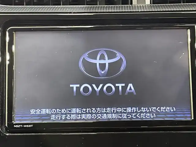トヨタ アクア S スタイルブラック 愛知県 2020(令2)年 4.1万km ブラックマイカ 純正ＳＤナビ　/(Ｂｌｕｅｔｏｏｔｈ/地デジ/CD・DVD再生/FM/AM)/パノラマミックビューモニター　/トヨタセーフティセンスＣ　/　　-プリクラッシュセーフティ/　　-ディパーチャーアラート/　　-オートマチックハイビーム/先行車発進通知/ビルトインＥＴＣ　/クリアランスソナー　/ＬＥＤヘッドライト/純正フロアマット　/盗難防止装置/ＬＥＤフォグランプ/プッシュスタート/　　-スマートキー